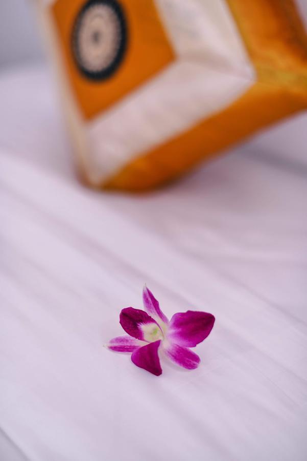 Sky Palace Boutique Hotel Battambang Eksteriør bilde