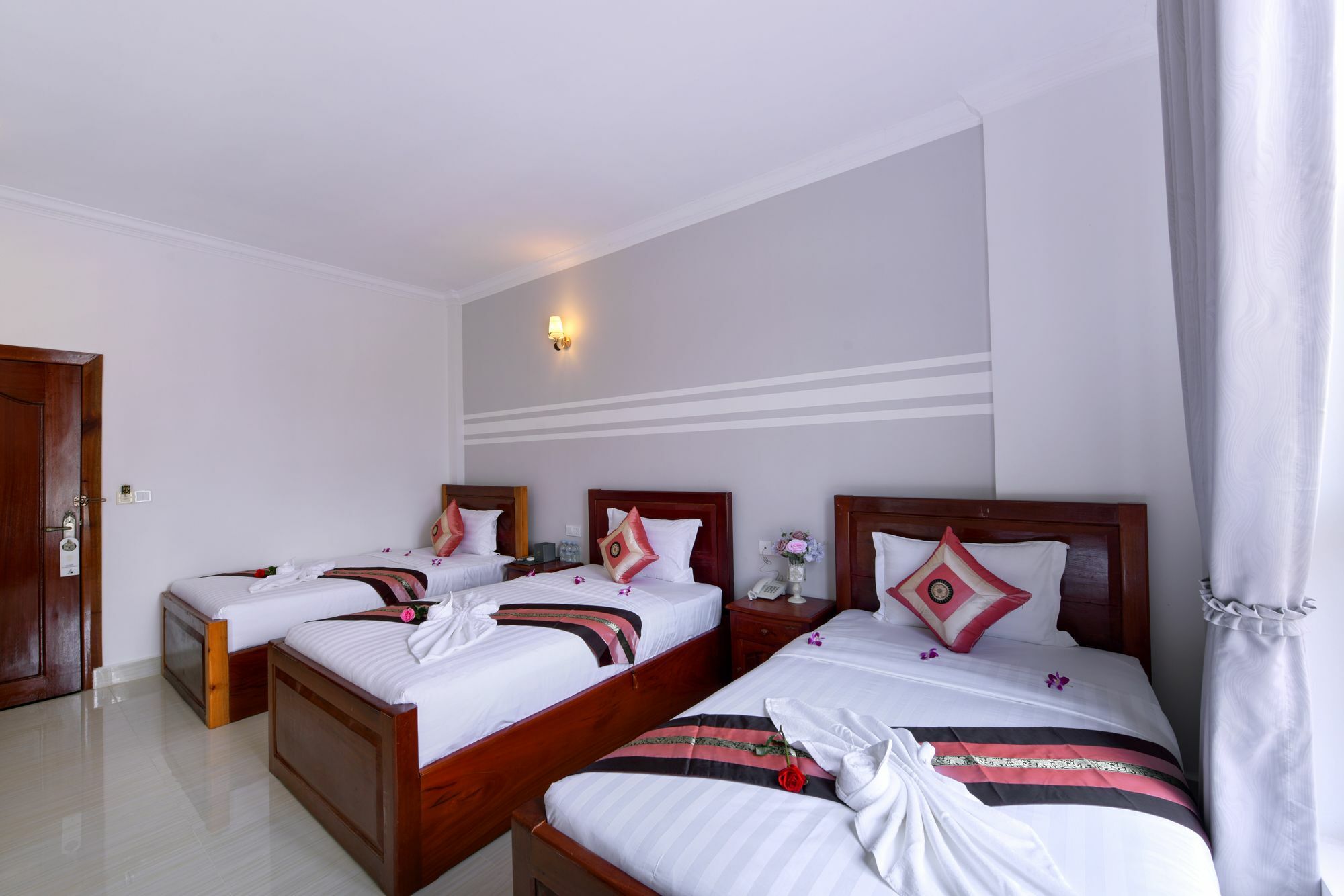 Sky Palace Boutique Hotel Battambang Eksteriør bilde