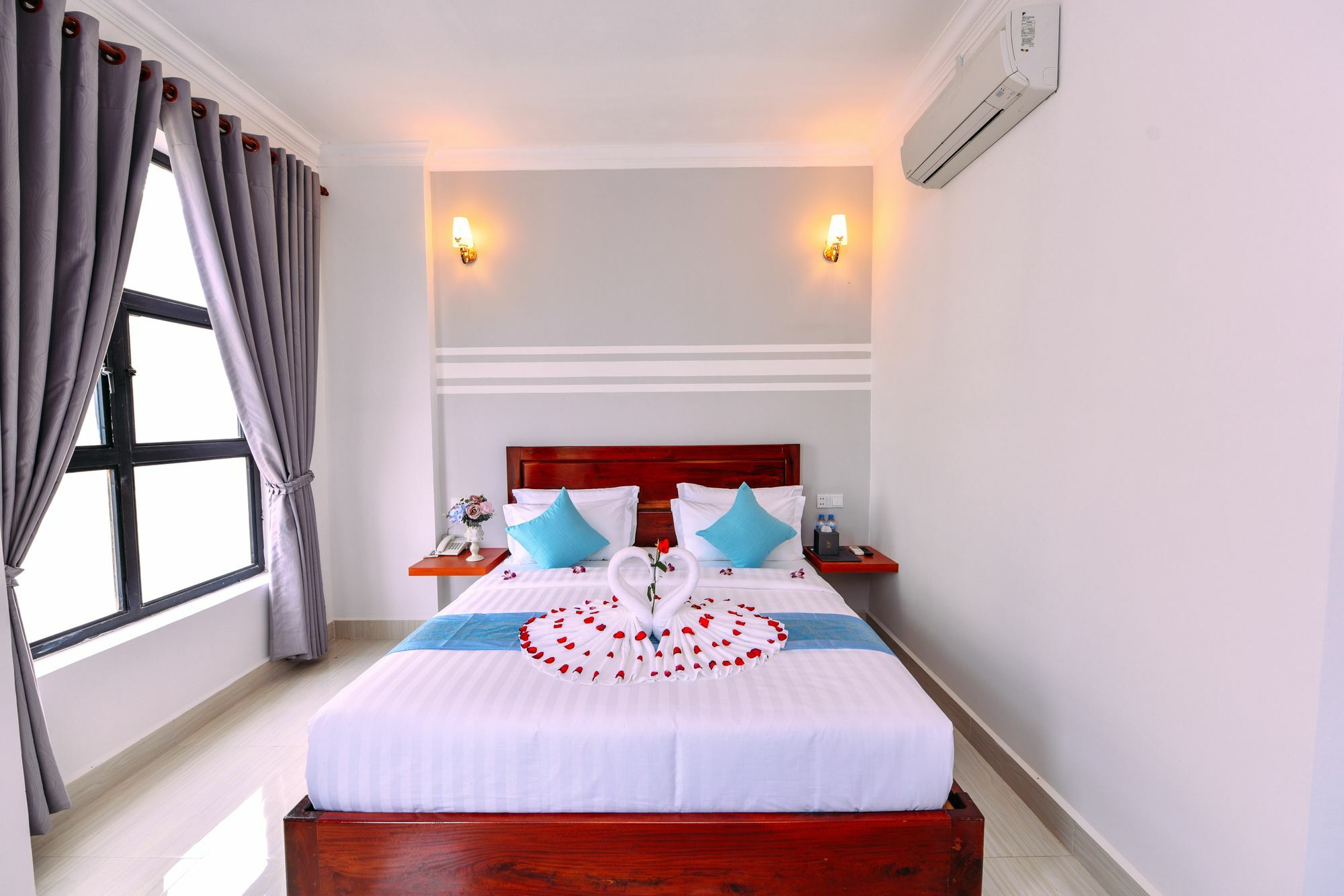 Sky Palace Boutique Hotel Battambang Eksteriør bilde