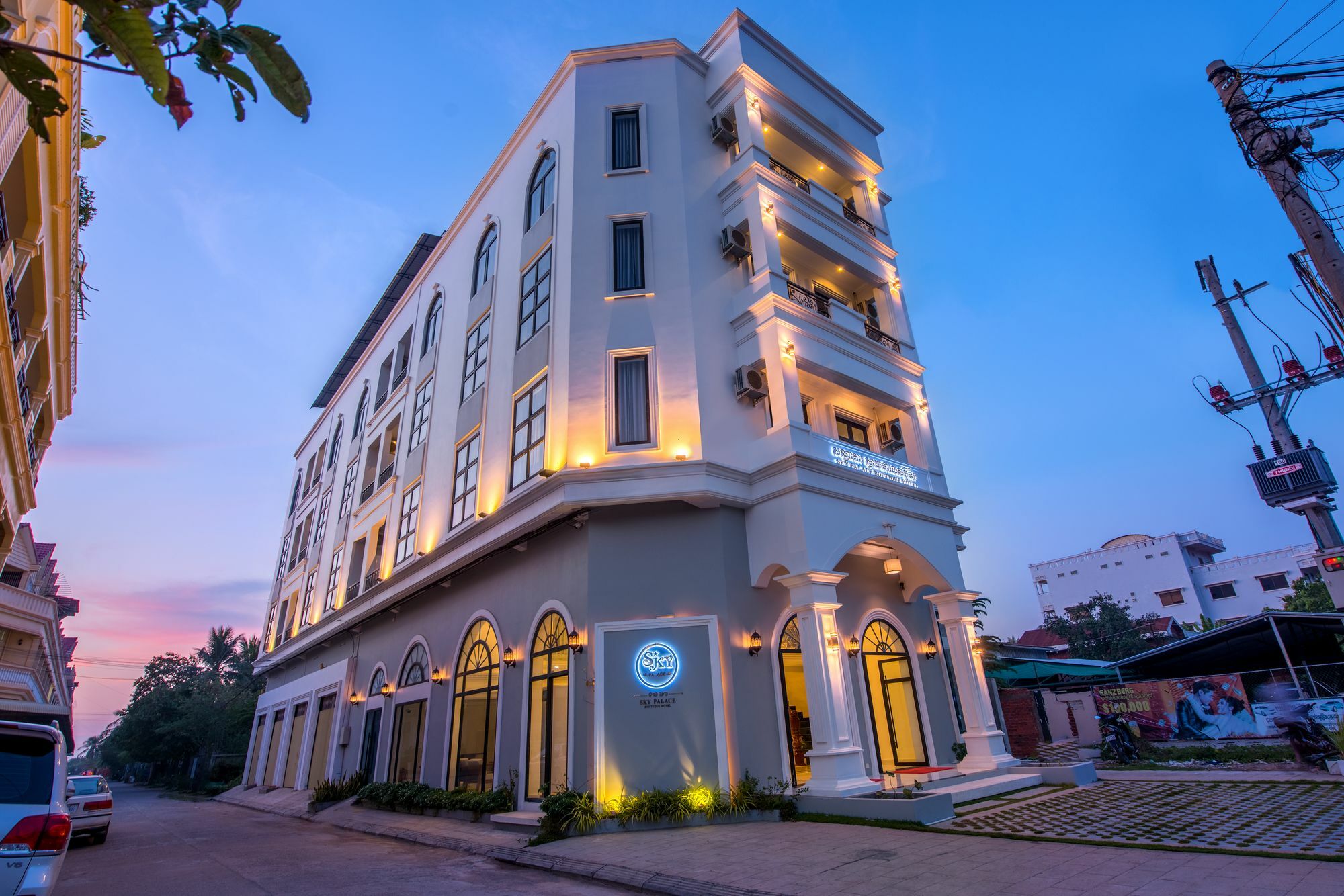 Sky Palace Boutique Hotel Battambang Eksteriør bilde