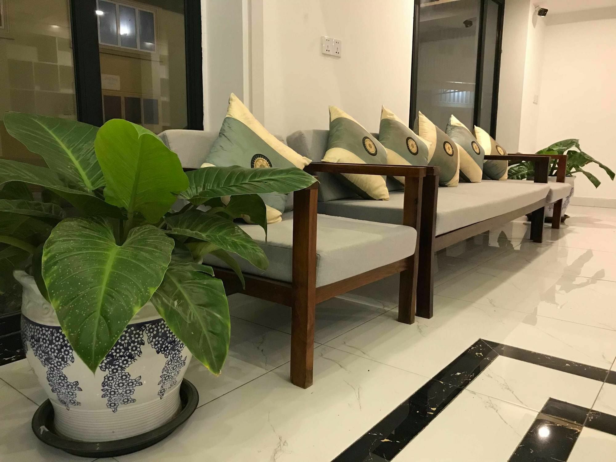 Sky Palace Boutique Hotel Battambang Eksteriør bilde