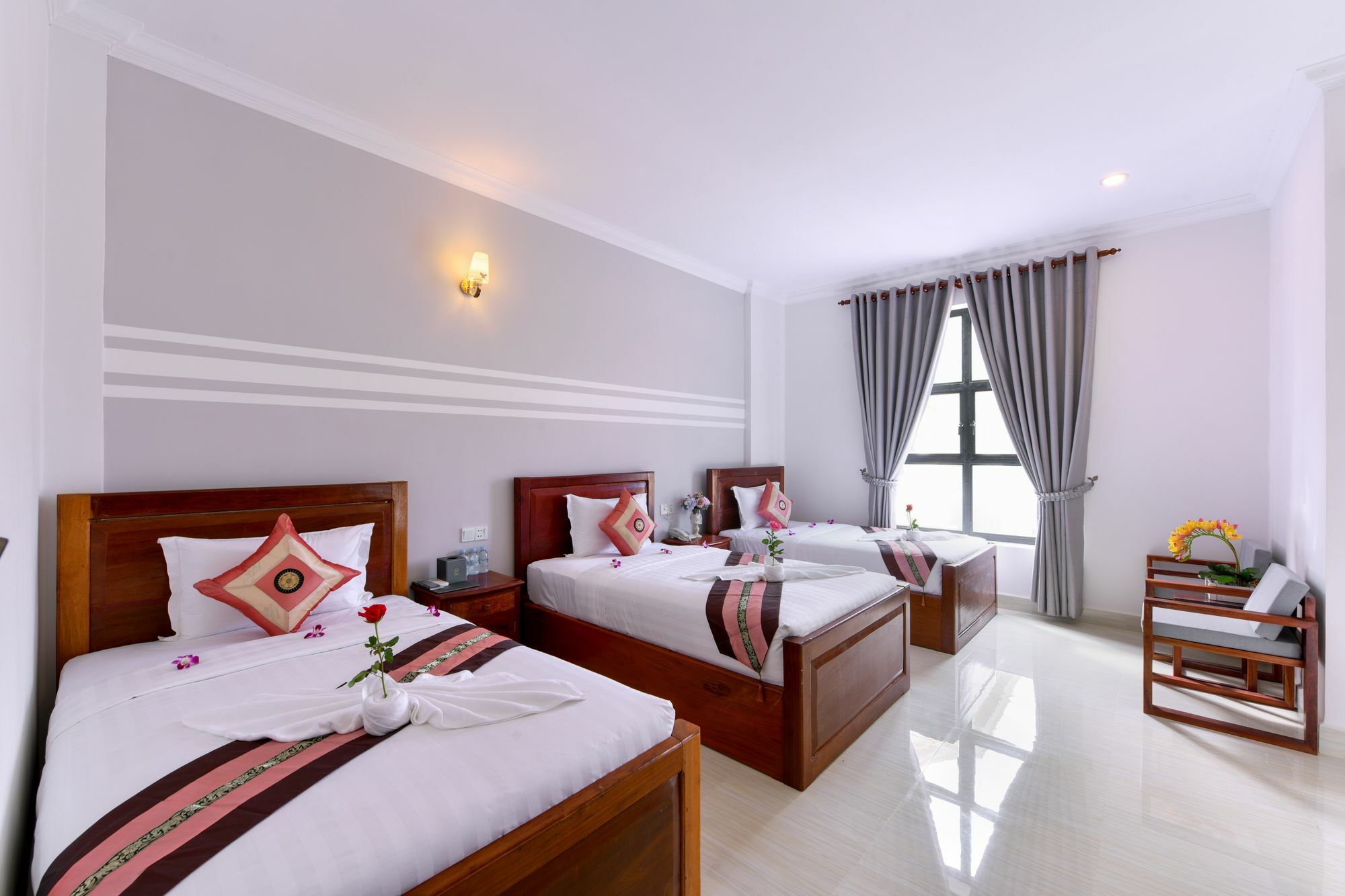 Sky Palace Boutique Hotel Battambang Eksteriør bilde