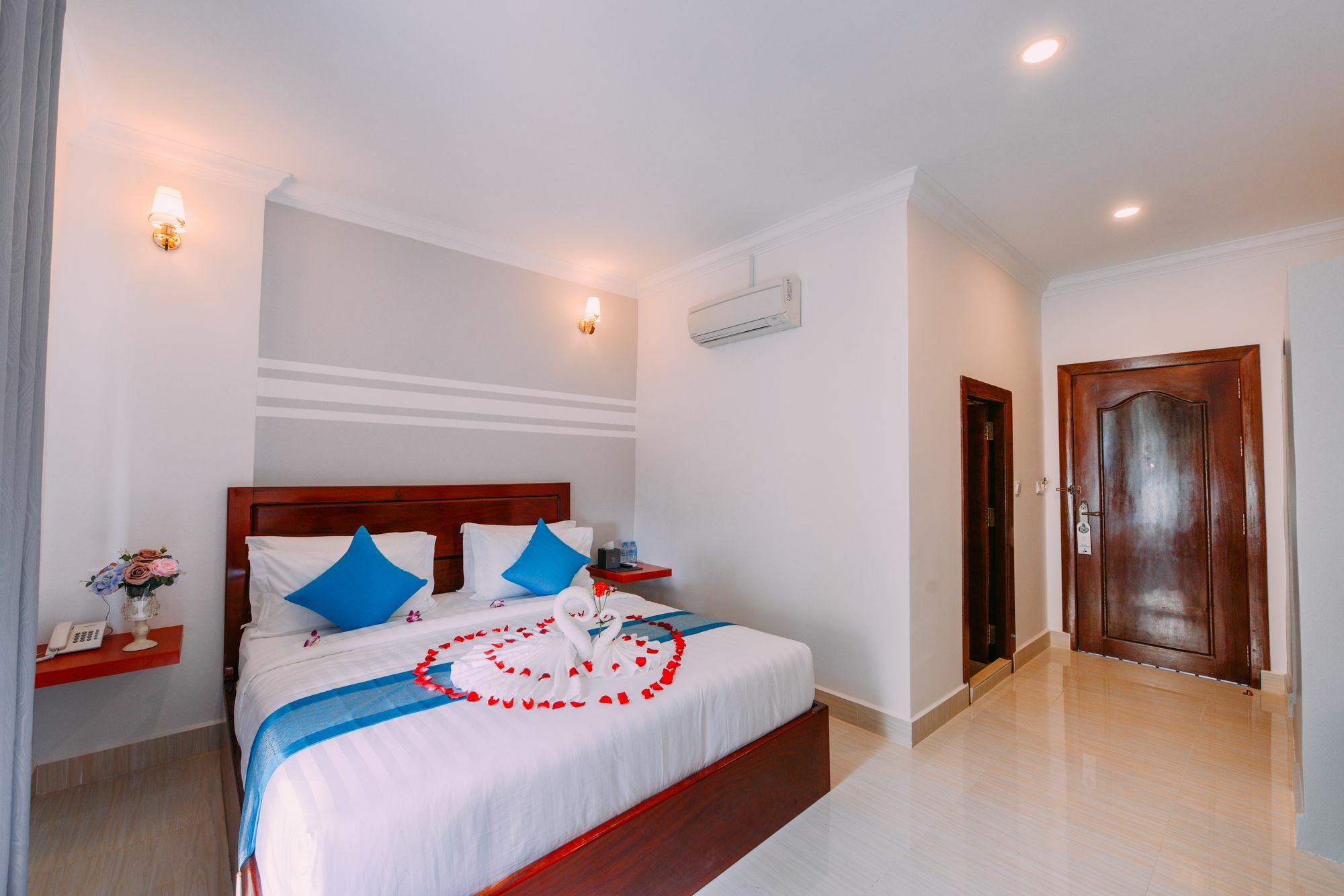 Sky Palace Boutique Hotel Battambang Eksteriør bilde