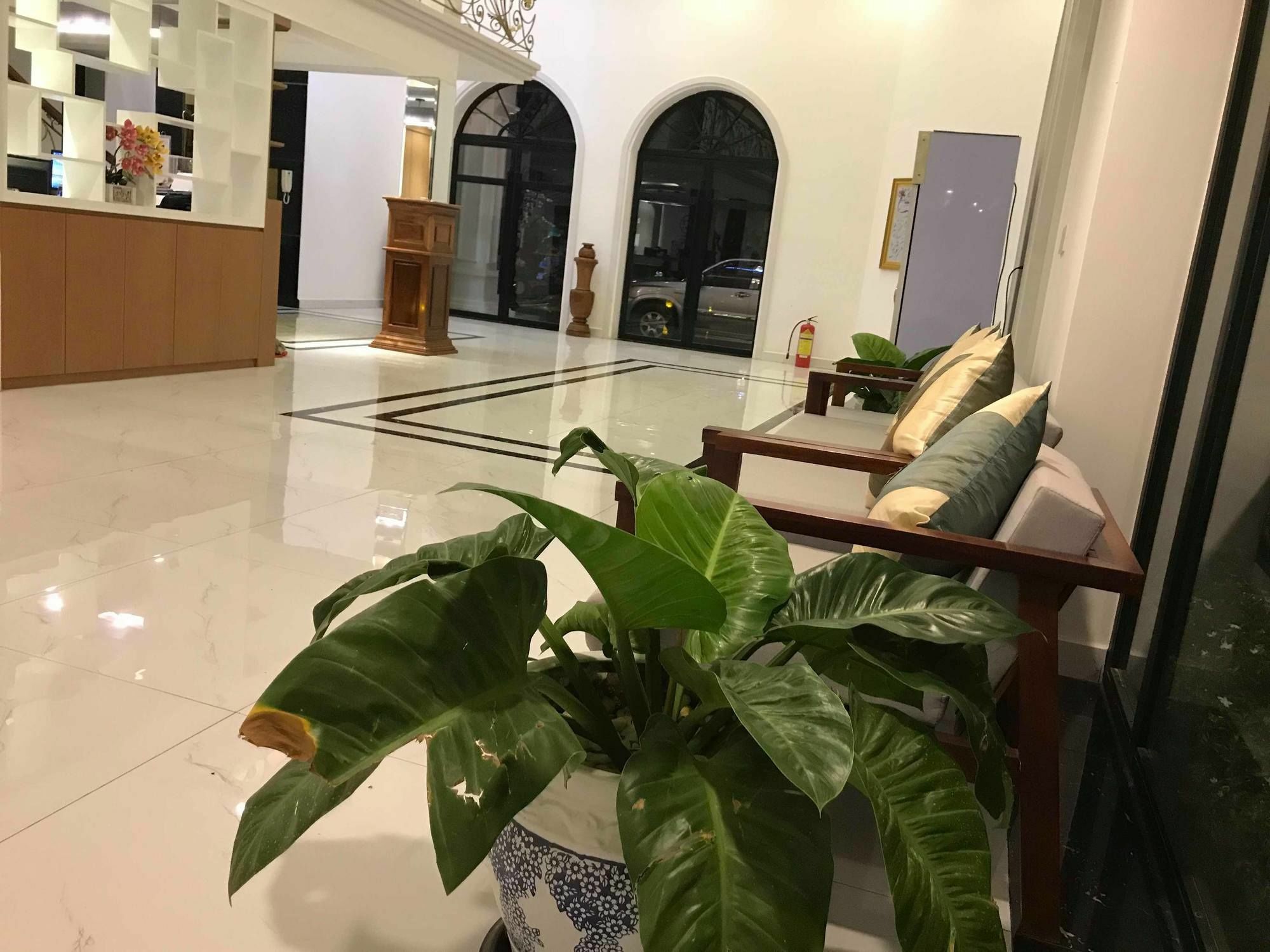 Sky Palace Boutique Hotel Battambang Eksteriør bilde